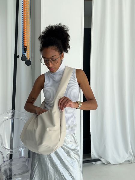 moon bag /nude  фото