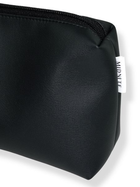 pouch /space  photo